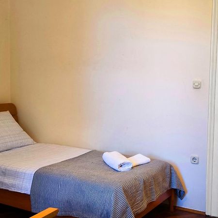 לובראן Apartments Rezine מראה חיצוני תמונה