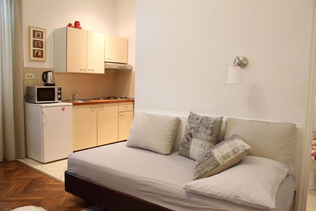 לובראן Apartments Rezine מראה חיצוני תמונה