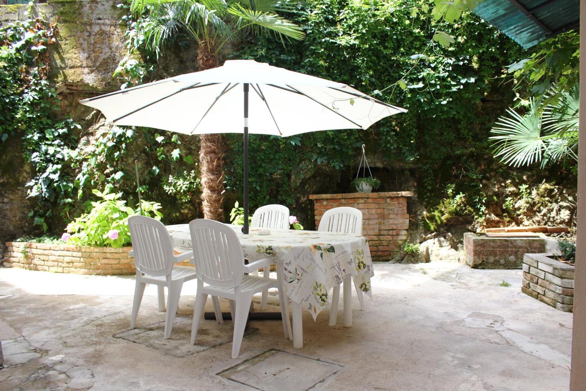 לובראן Apartments Rezine מראה חיצוני תמונה